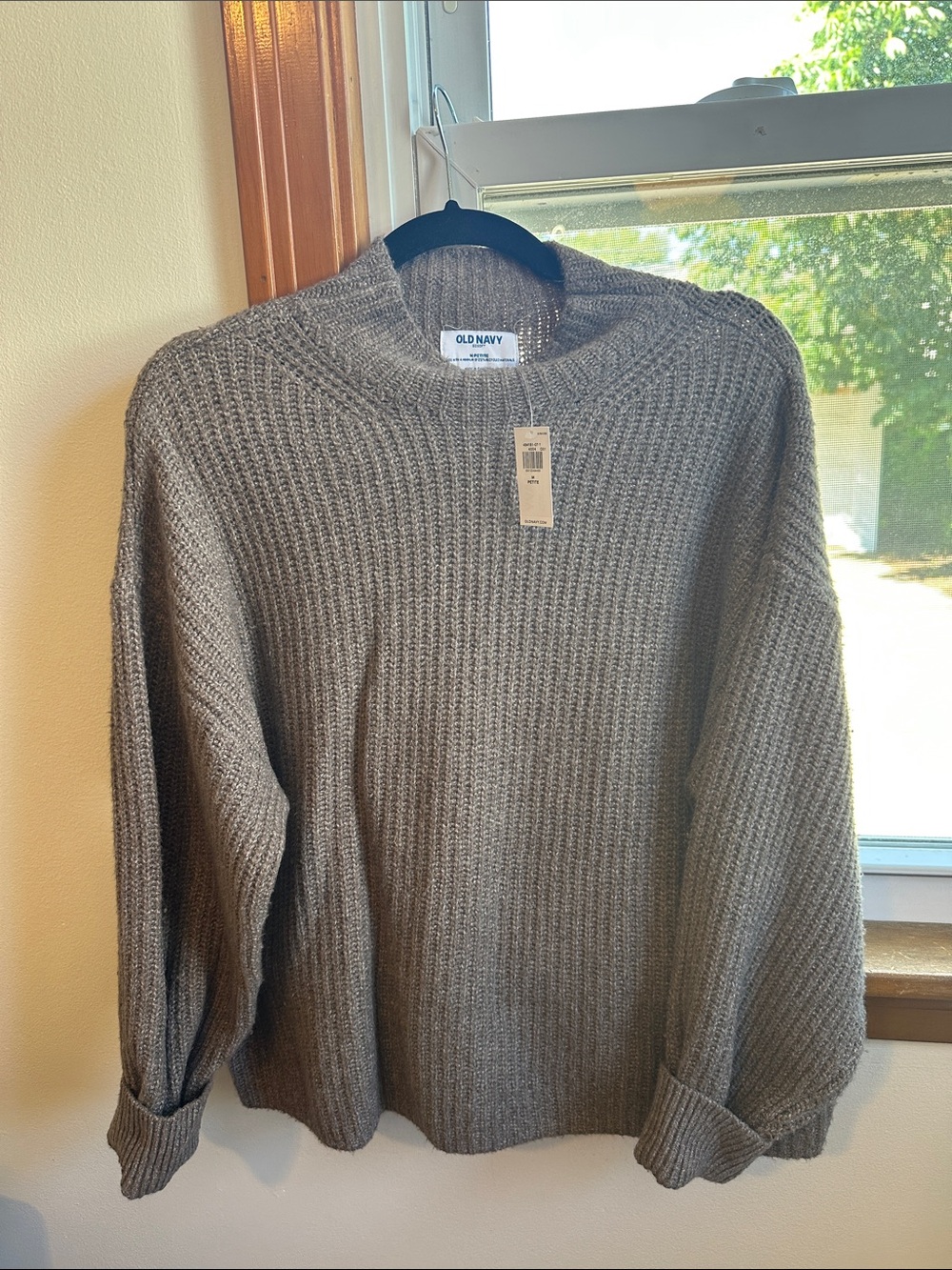 Old Navy Women’s So soft Gray Brown Rib-Knit Mockneck Sweater